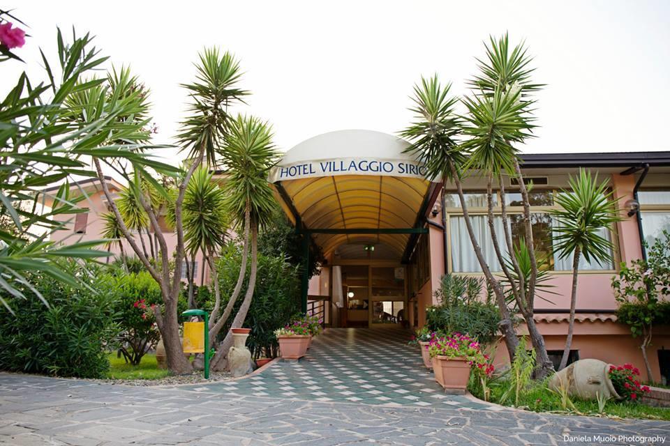 Hotel Villaggio Sirio 卡坦扎罗 外观 照片